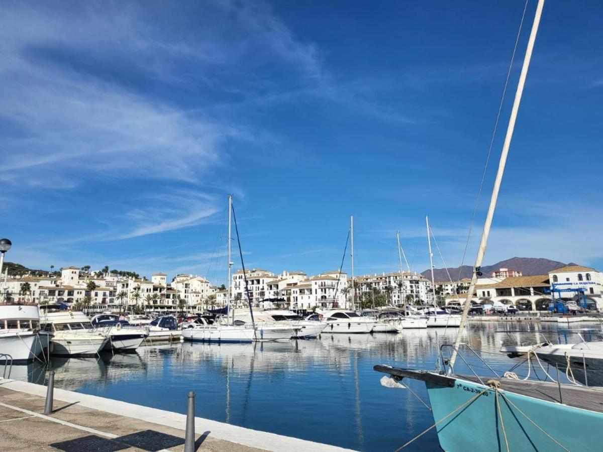 Small Oasis Nelson Mandela Apartment With Sea View, Two Bedrooms, Parking, Terrace And Pool Manilva Exterior photo
